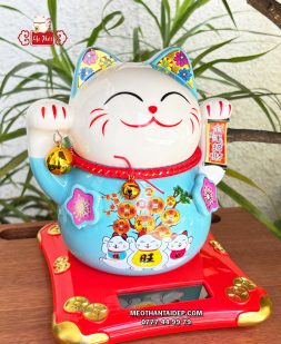 Mèo Thần Tài năng lượng xanh cây tiền chuông vàng